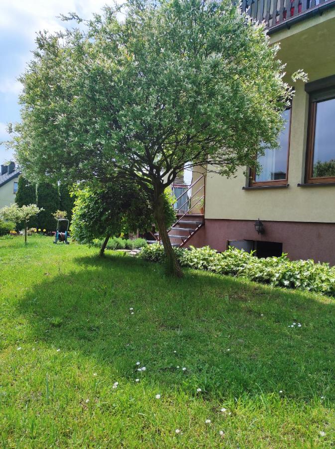 Przyjazny Domek Tarnowskie Góry Esterno foto